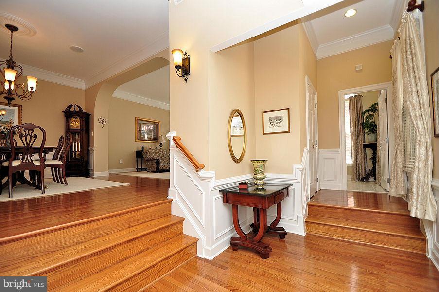7671 Midtown Road Fulton, MD 20759 - Photo 3 of 30 Gleaming hardwood floors throughout the main level