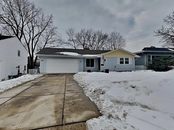 $2,779 | 2921 West 70th 1/2 Street, Richfield, MN 55423