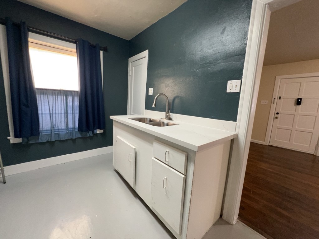 1552 Lombardy Street, Unit 2 Houston, TX 77023 - Photo 9 of 15