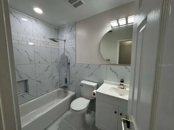 $364,500 | 1070 North Libby Court, Daytona Beach, FL 32117