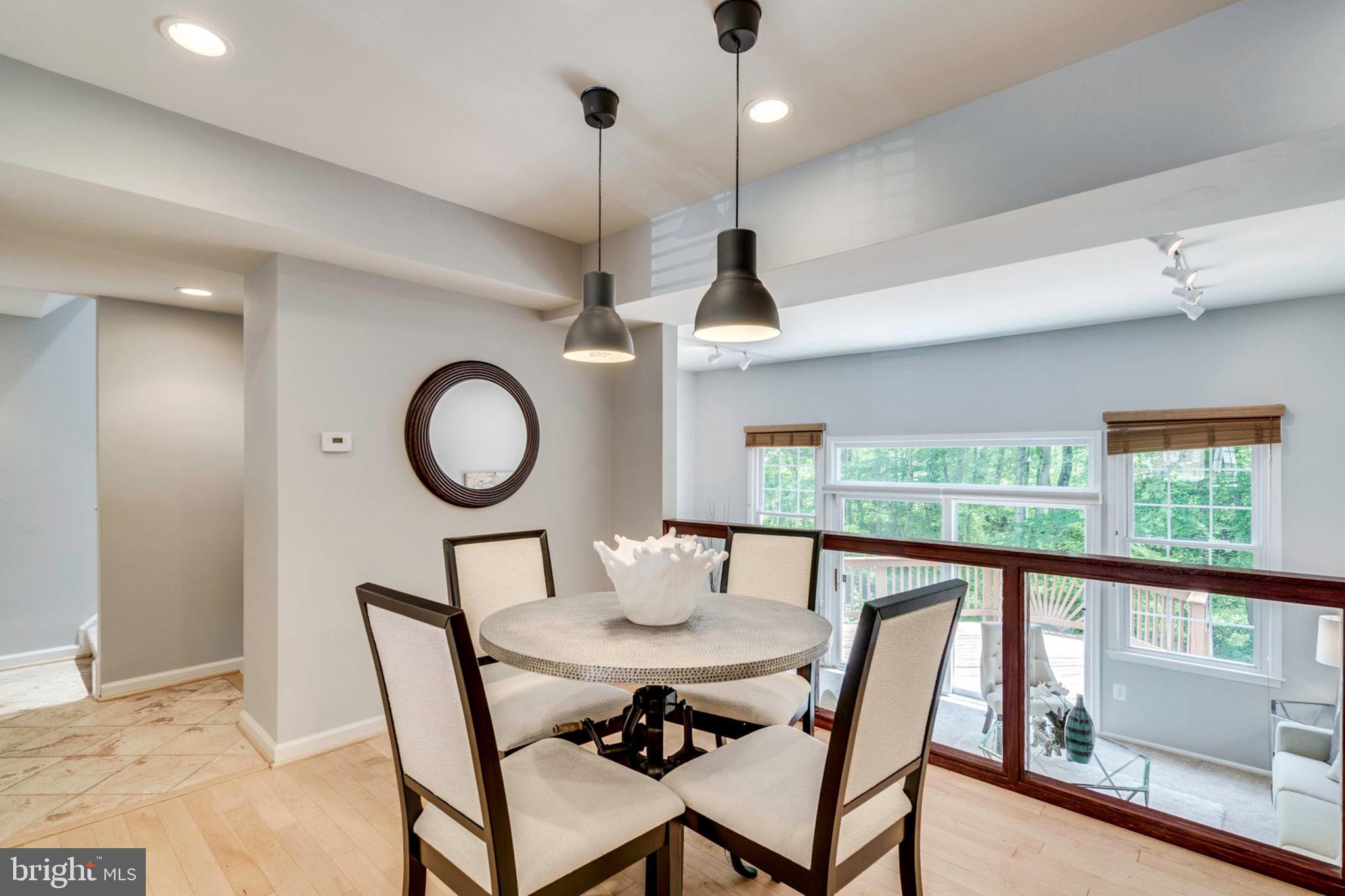 8306 Uxbridge Court Springfield, VA 22151 - Photo 11 of 50 Dinning Area
