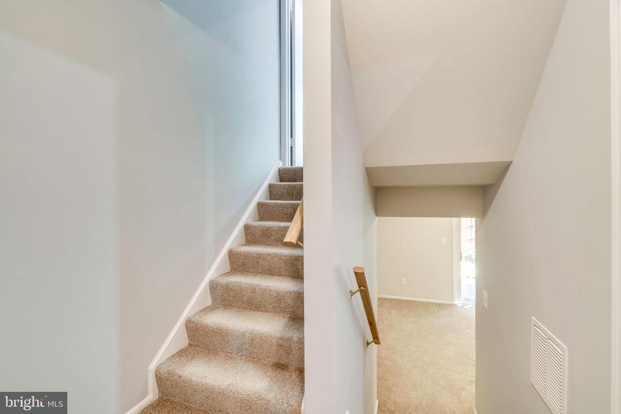 8306 Uxbridge Court Springfield, VA 22151 - Photo 23 of 50 Gallery Image 23