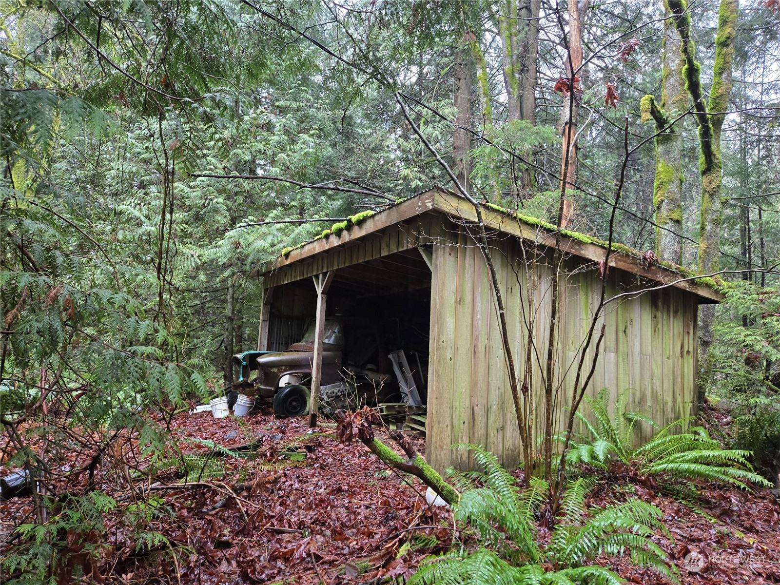 9070 Giles Road Blaine, WA 98230 - Photo 3 of 3 Gallery Image 3