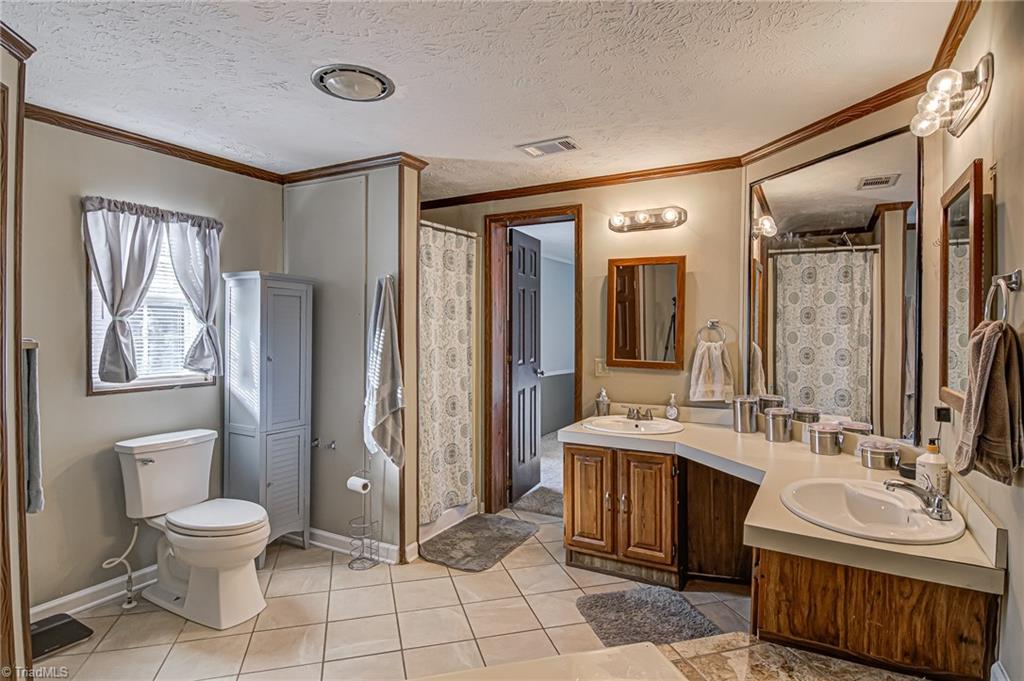 3419 Transou Road Pfafftown, NC 27040 - Photo 21 of 33 Gallery Image 21