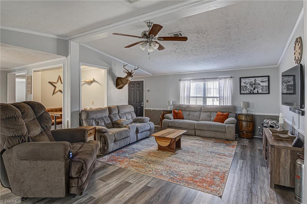 3419 Transou Road Pfafftown, NC 27040 - Photo 6 of 33 Gallery Image 6