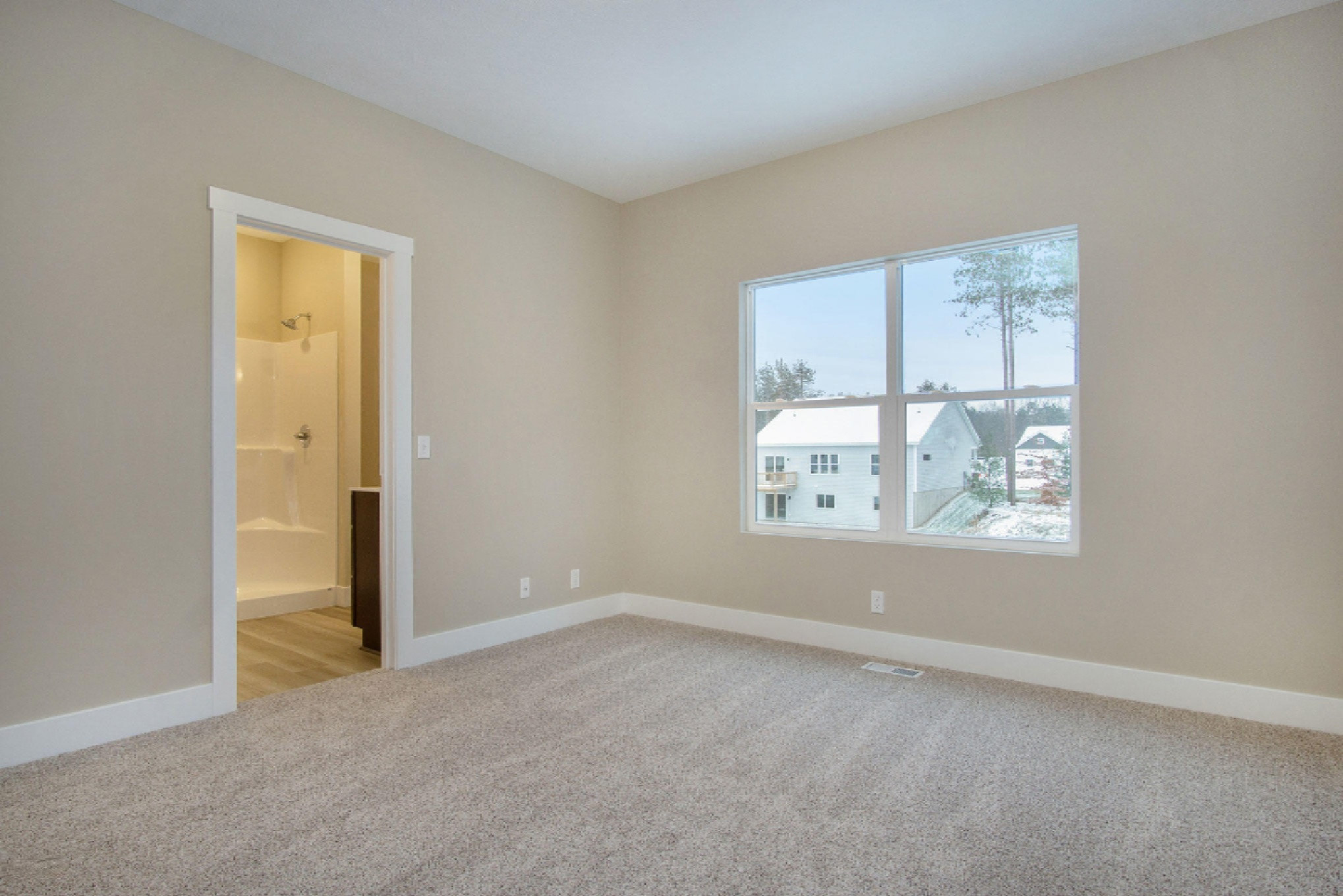 2487 Eagle Ridge Muskegon, MI 49444 - Photo 14 of 40 DSC02455