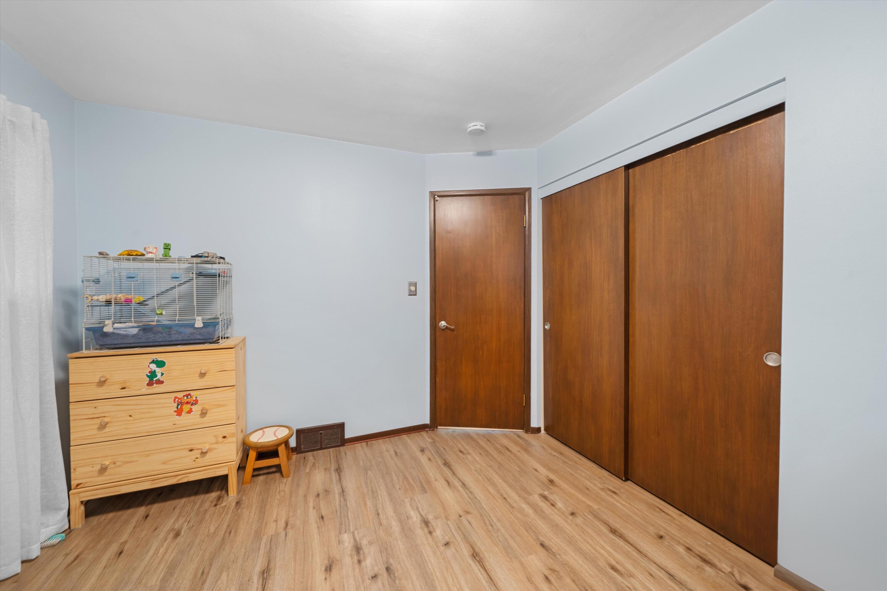 36753 Greenbush Road Wayne, MI 48184 - Photo 27 of 54 27-DSC09873