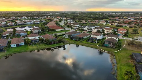 $924,900 | 13720 Saw Palm Crk Trail, Lakewood Ranch, FL 34211