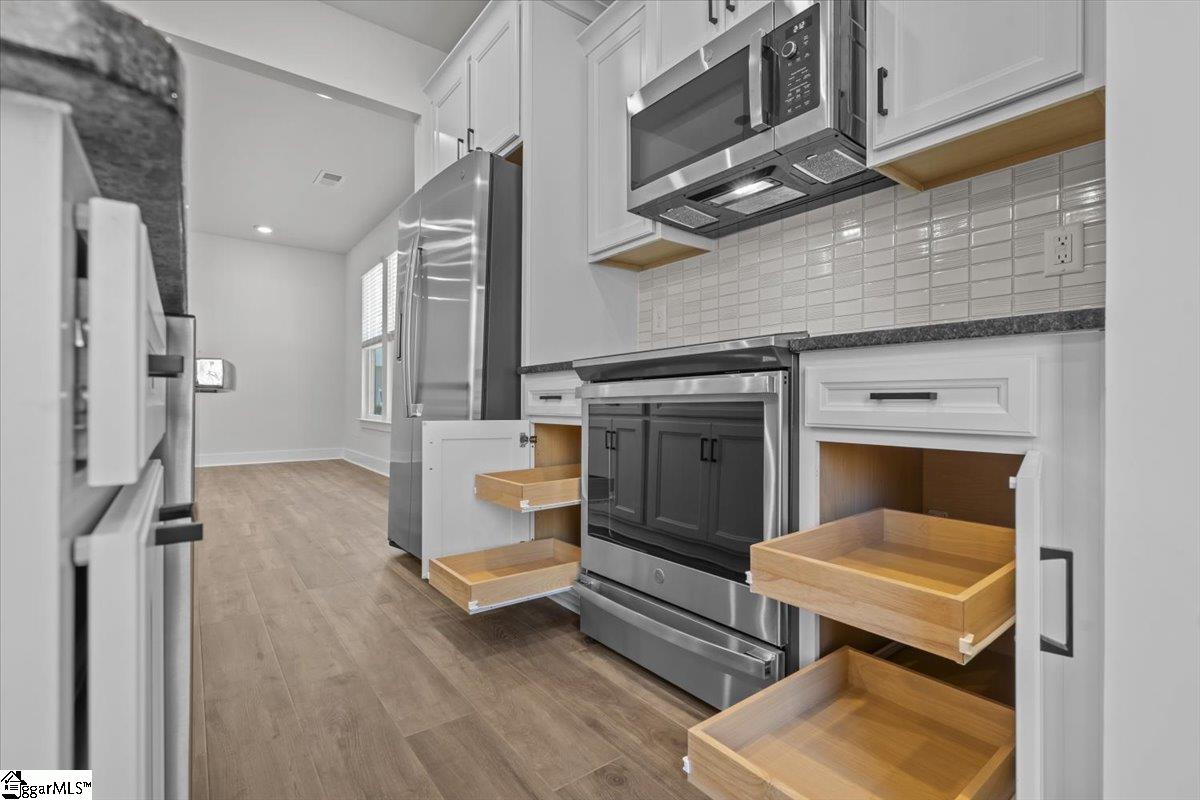 1 Redfield Place Simpsonville, SC 29681 - Photo 8 of 32