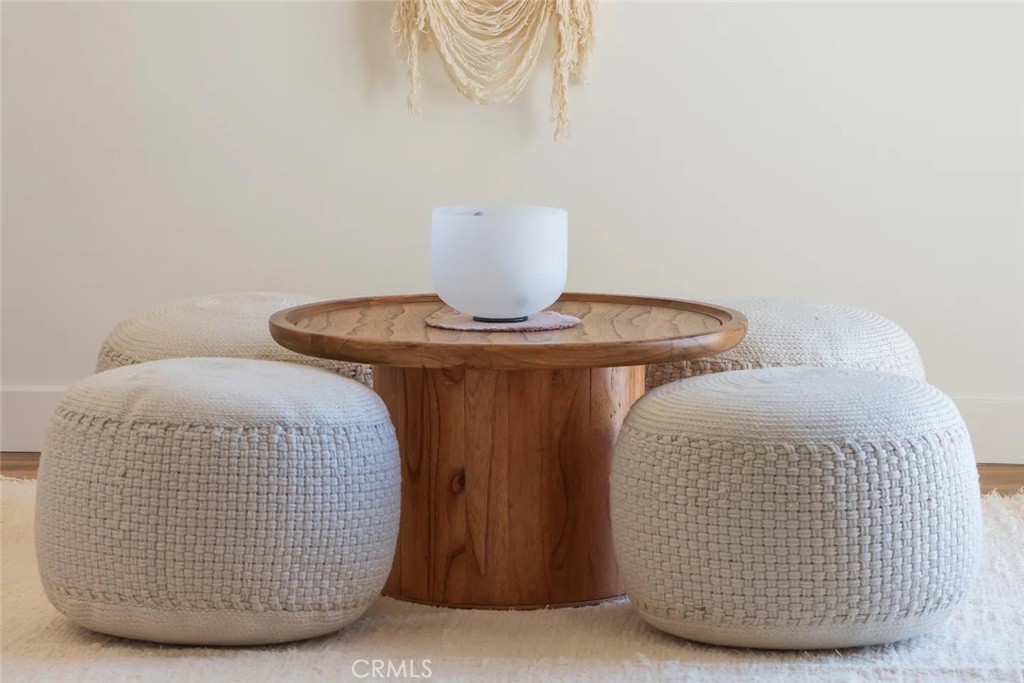 571 Ripon Avenue Yucca Valley, CA 92284 - Photo 15 of 43 a view of water heater room
