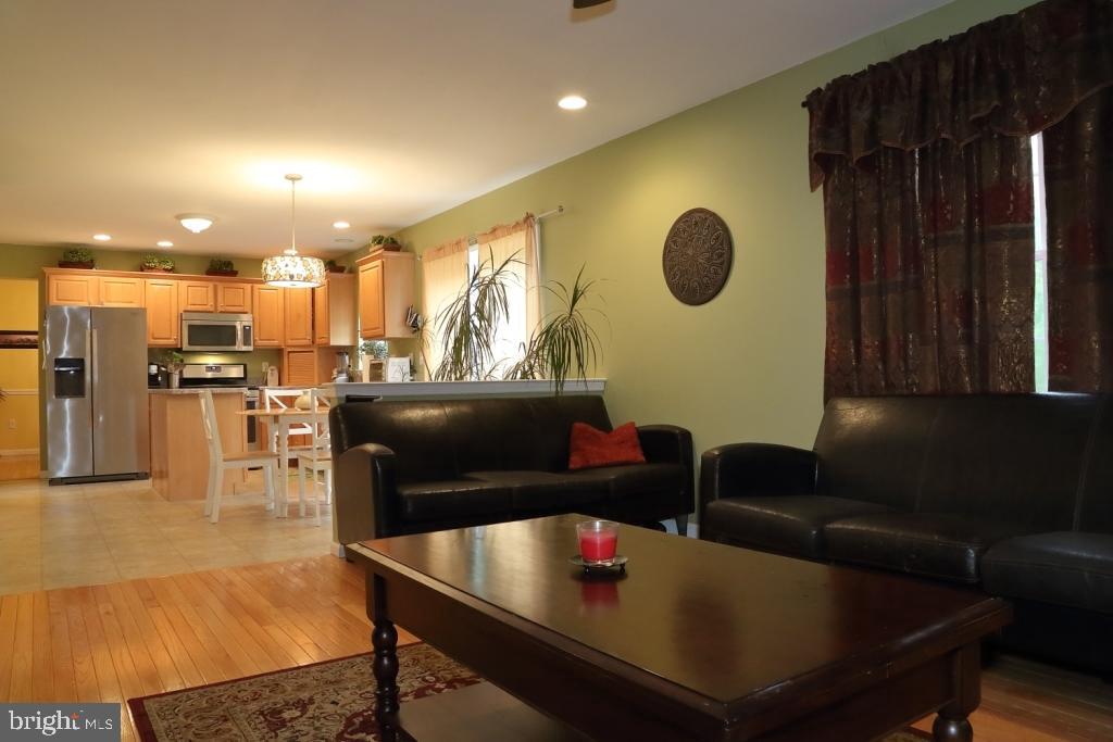271 Cambridge Lane Lititz, PA 17543 - Photo 13 of 28