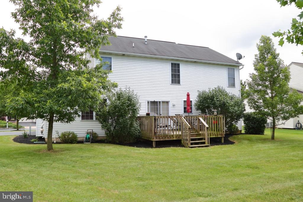 271 Cambridge Lane Lititz, PA 17543 - Photo 25 of 28