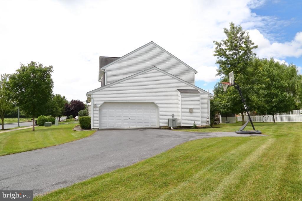 271 Cambridge Lane Lititz, PA 17543 - Photo 27 of 28