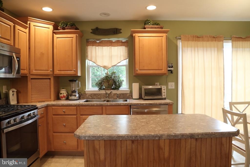 271 Cambridge Lane Lititz, PA 17543 - Photo 7 of 28