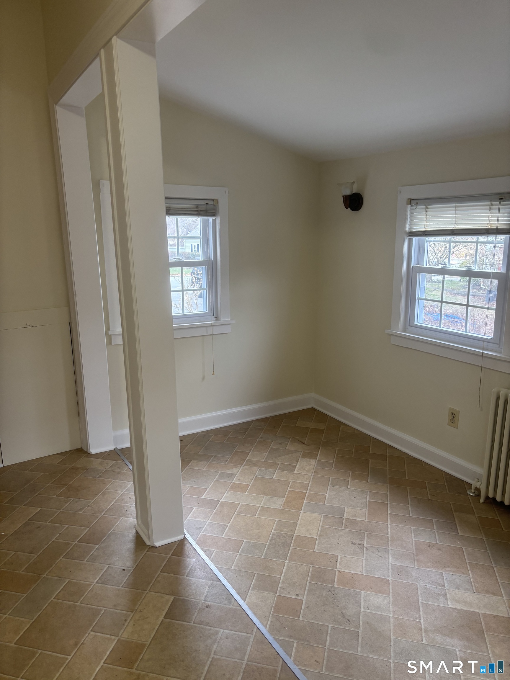 214 Poquonnock Road Groton, CT 06340 - Photo 4 of 13