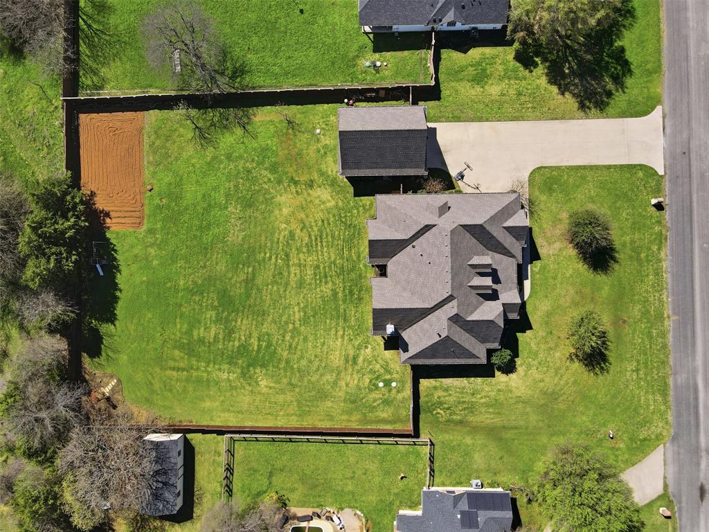 1201 Parkway Lane Pilot Point, TX 76258 - Photo 38 of 40
