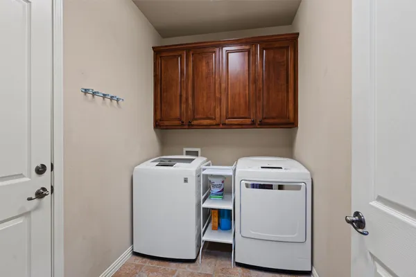 $865,000 | 2606 Mexican Hat Drive, Cedar Park, TX 78613