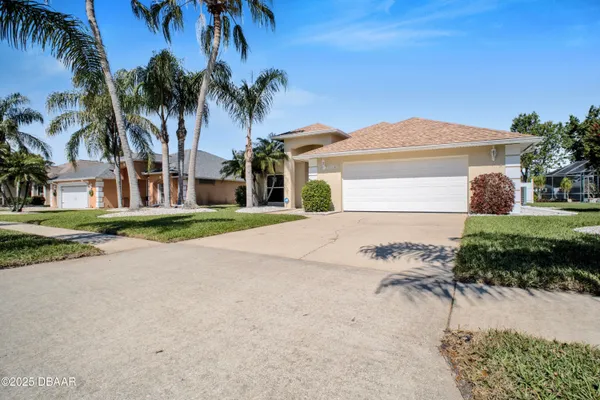 $3,300 | 6115 Sabal Point Circle, Port Orange, FL 32128