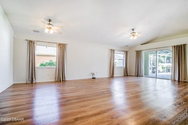 $3,300 | 6115 Sabal Point Circle, Port Orange, FL 32128
