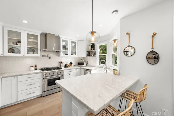 $4,895 | 12628 Newport Avenue, Tustin, CA 92780