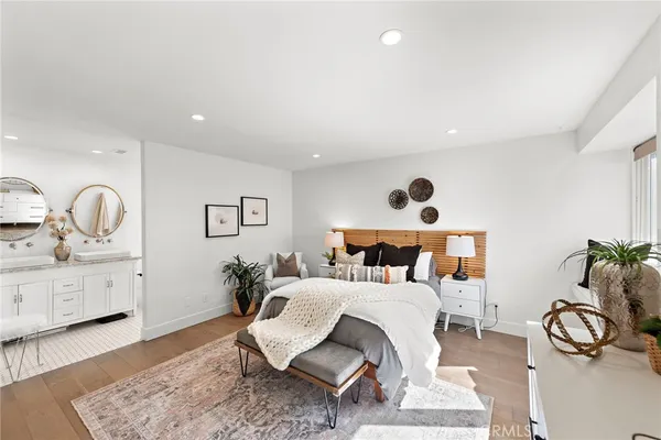 $4,895 | 12628 Newport Avenue, Tustin, CA 92780