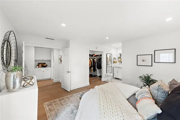 $4,895 | 12628 Newport Avenue, Tustin, CA 92780