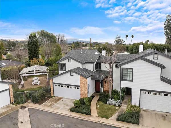 $4,895 | 12628 Newport Avenue, Tustin, CA 92780