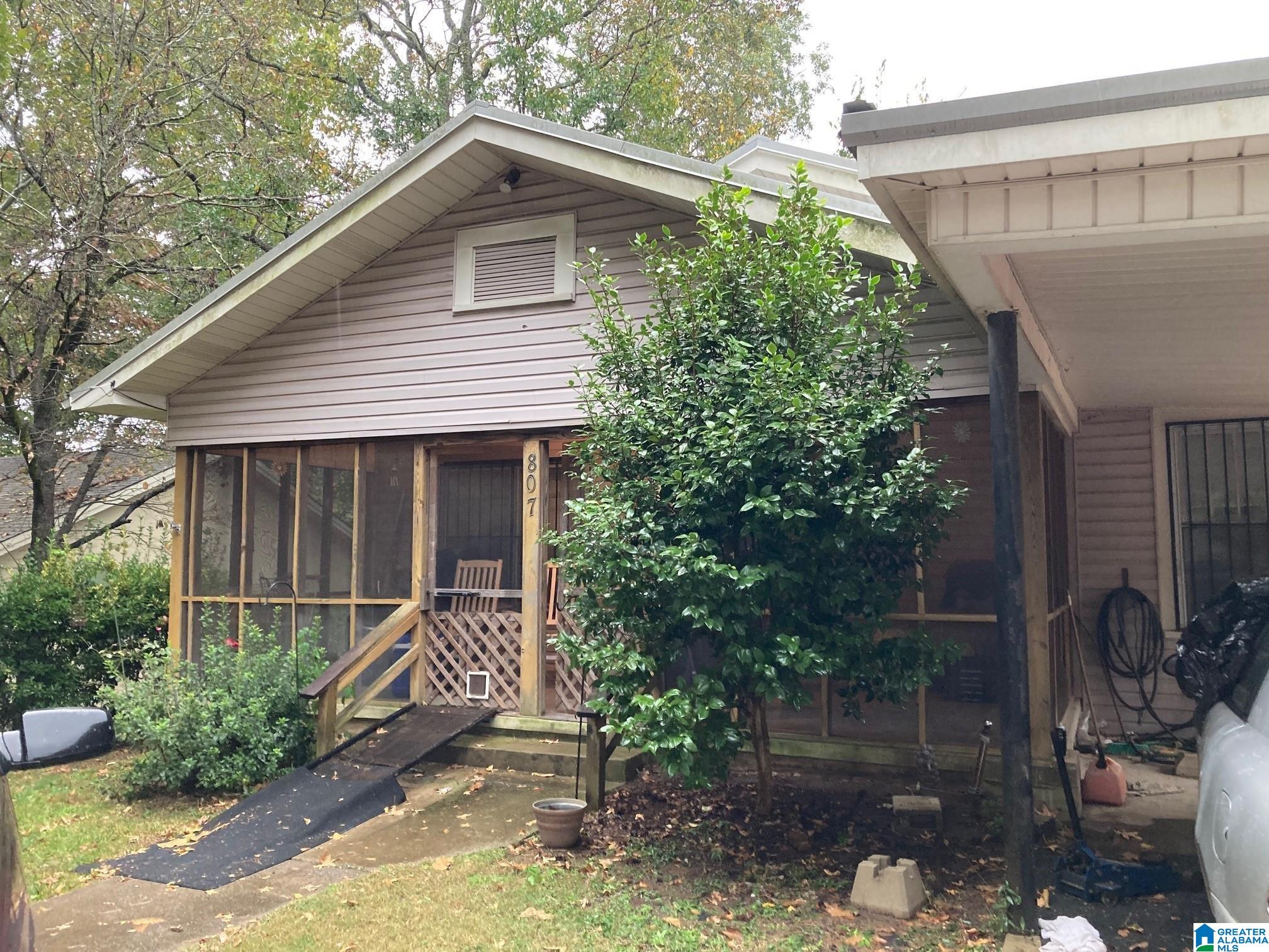 807 12th Avenue Midfield, AL 35228 - Photo 2 of 11