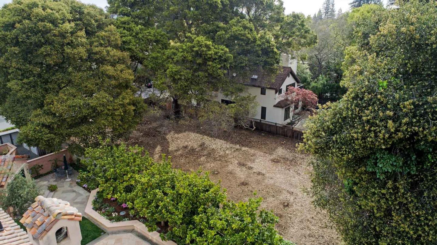 1628 Bryant Street Palo Alto, CA 94301 - Photo 13 of 18