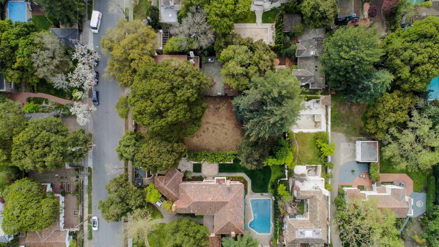 1628 Bryant Street Palo Alto, CA 94301 - Photo 15 of 18