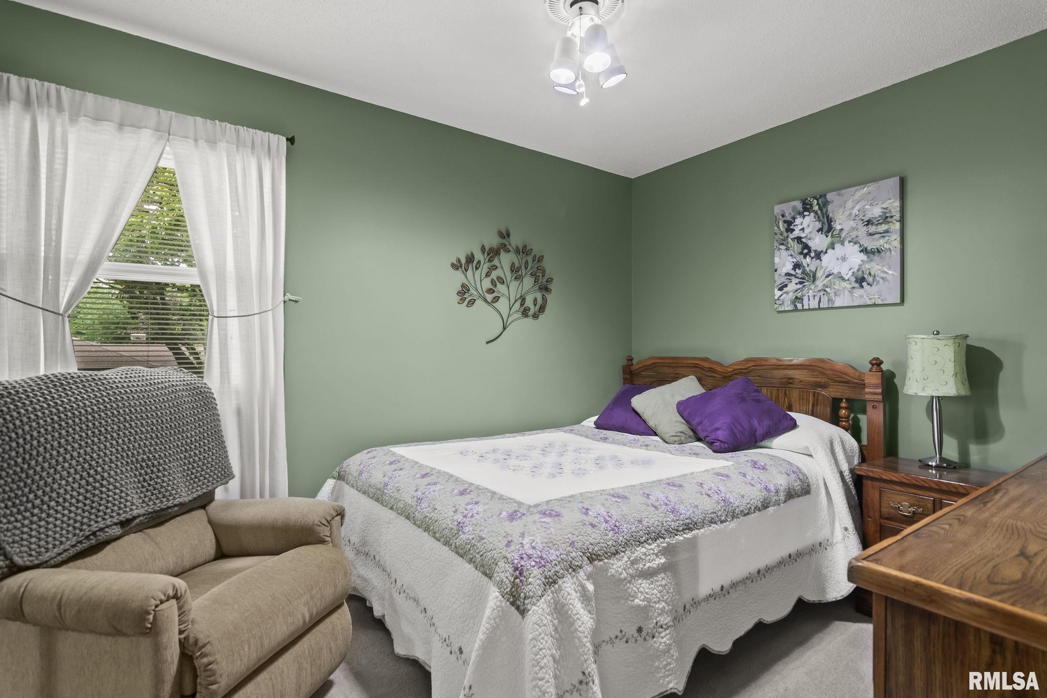 114 Golf Road Springfield, IL 62704 - Photo 28 of 35