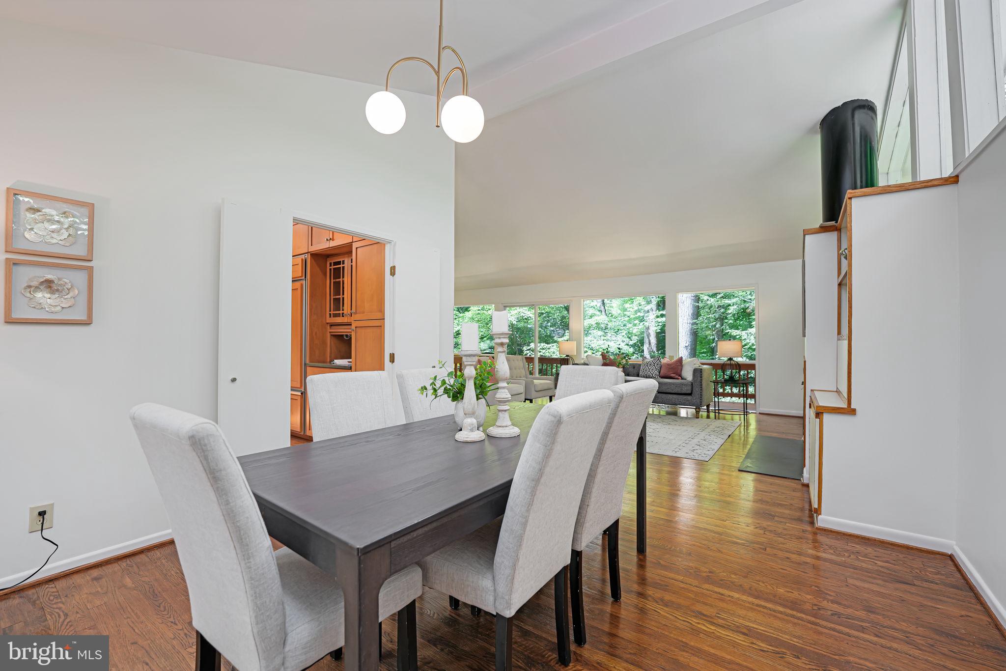 2 Persimmon Court Bethesda, MD 20817 - Photo 23 of 89