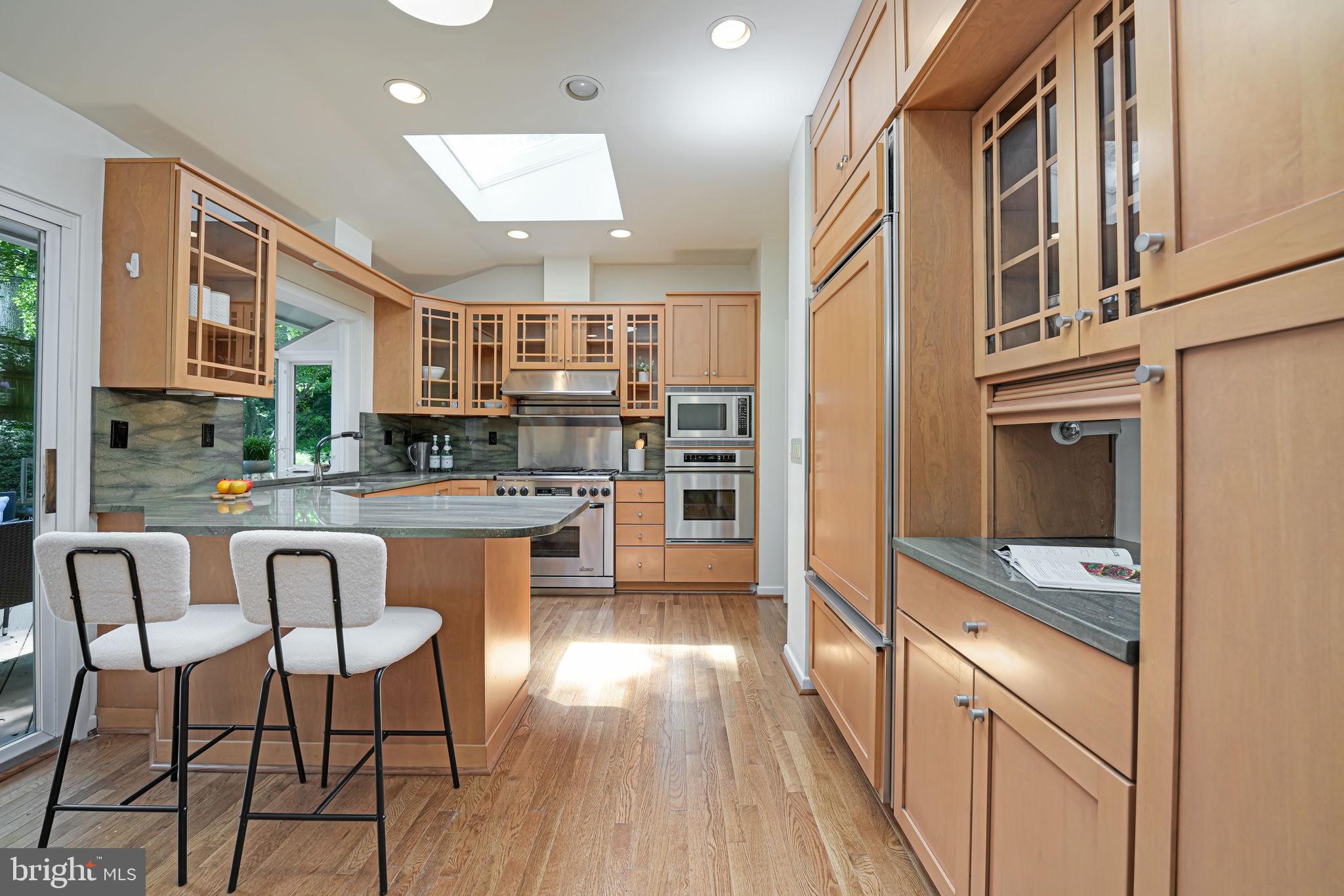 2 Persimmon Court Bethesda, MD 20817 - Photo 25 of 89