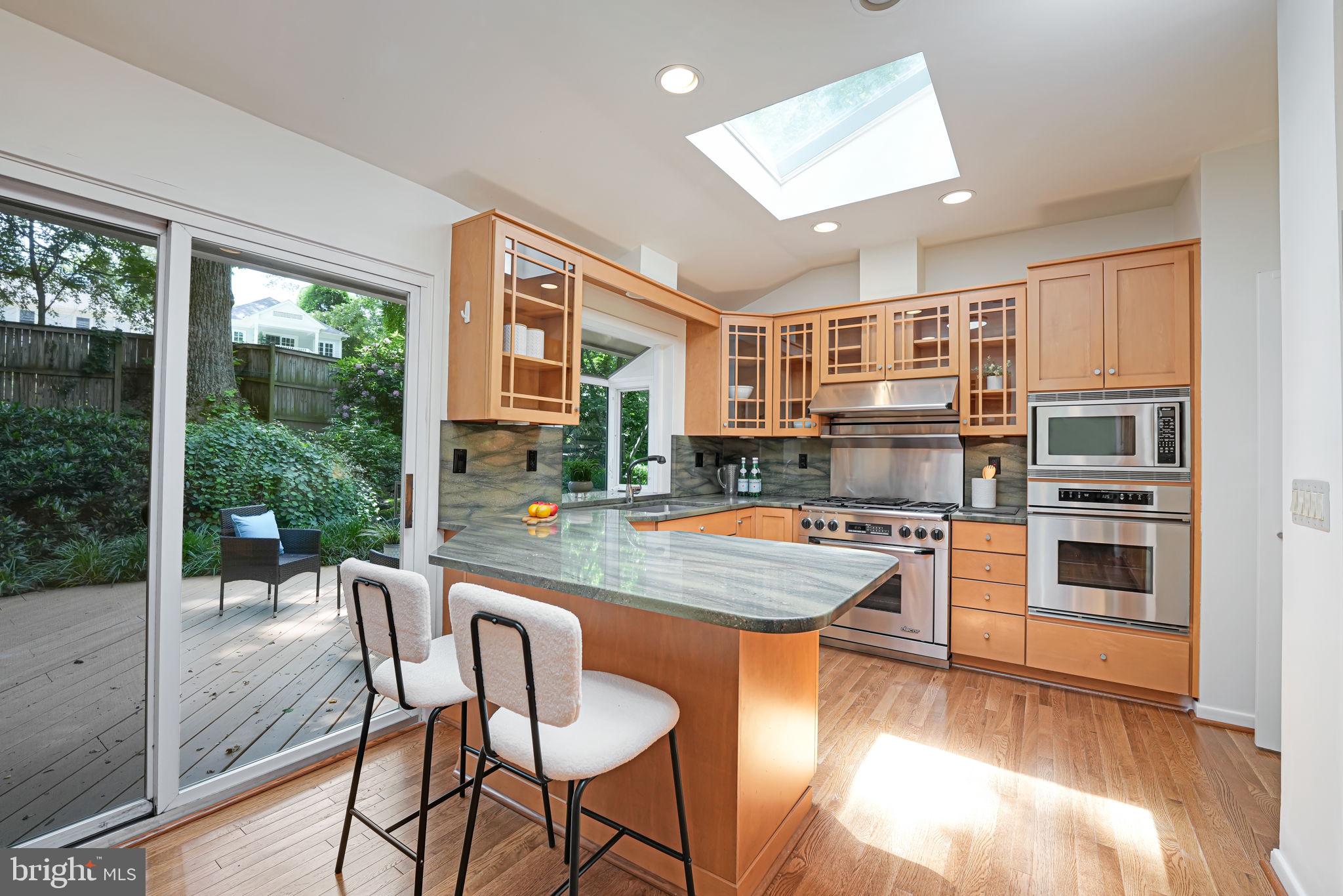 2 Persimmon Court Bethesda, MD 20817 - Photo 26 of 89