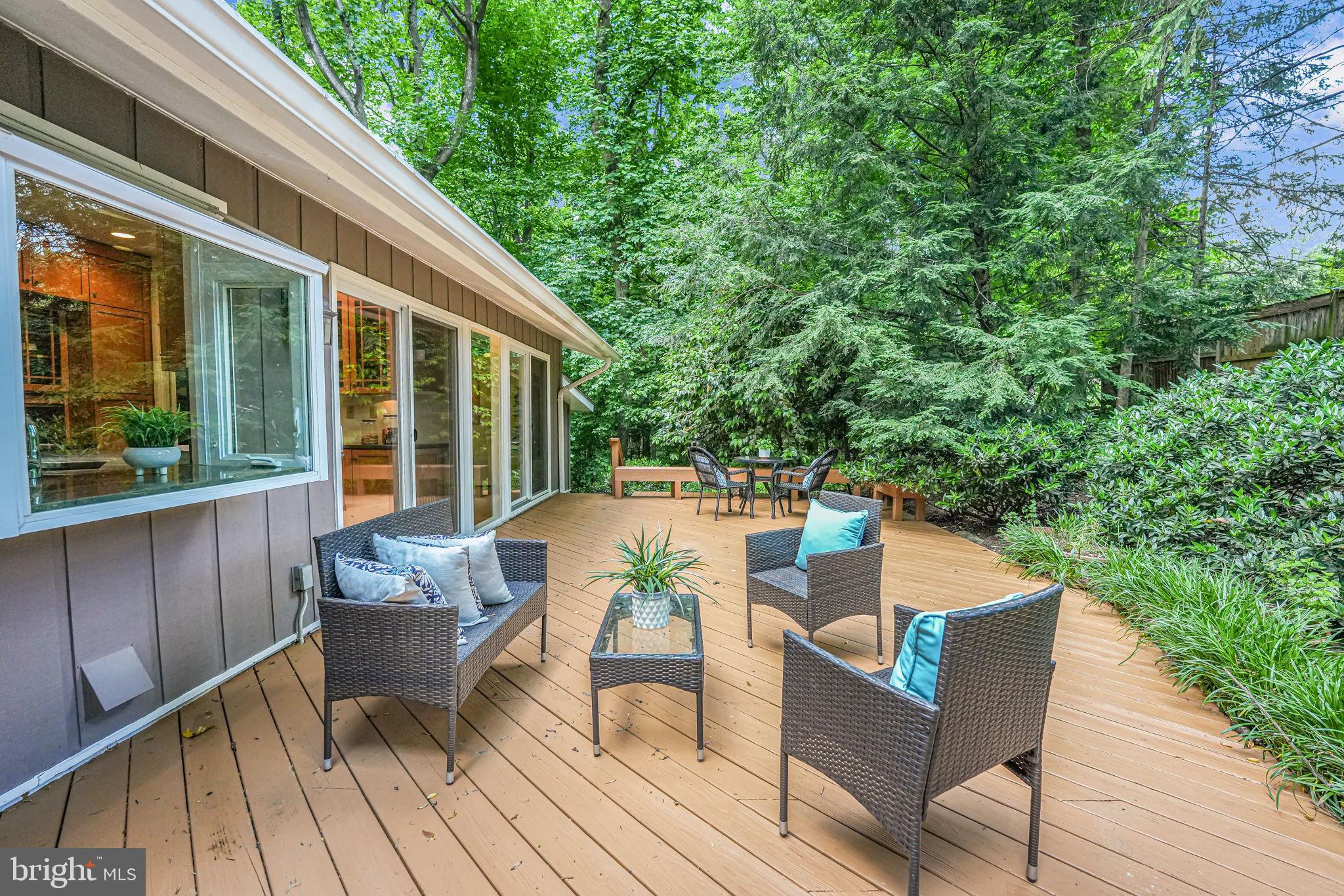 2 Persimmon Court Bethesda, MD 20817 - Photo 31 of 89