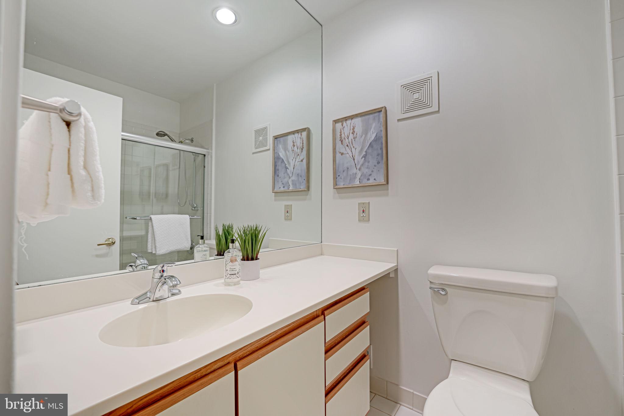 2 Persimmon Court Bethesda, MD 20817 - Photo 41 of 89