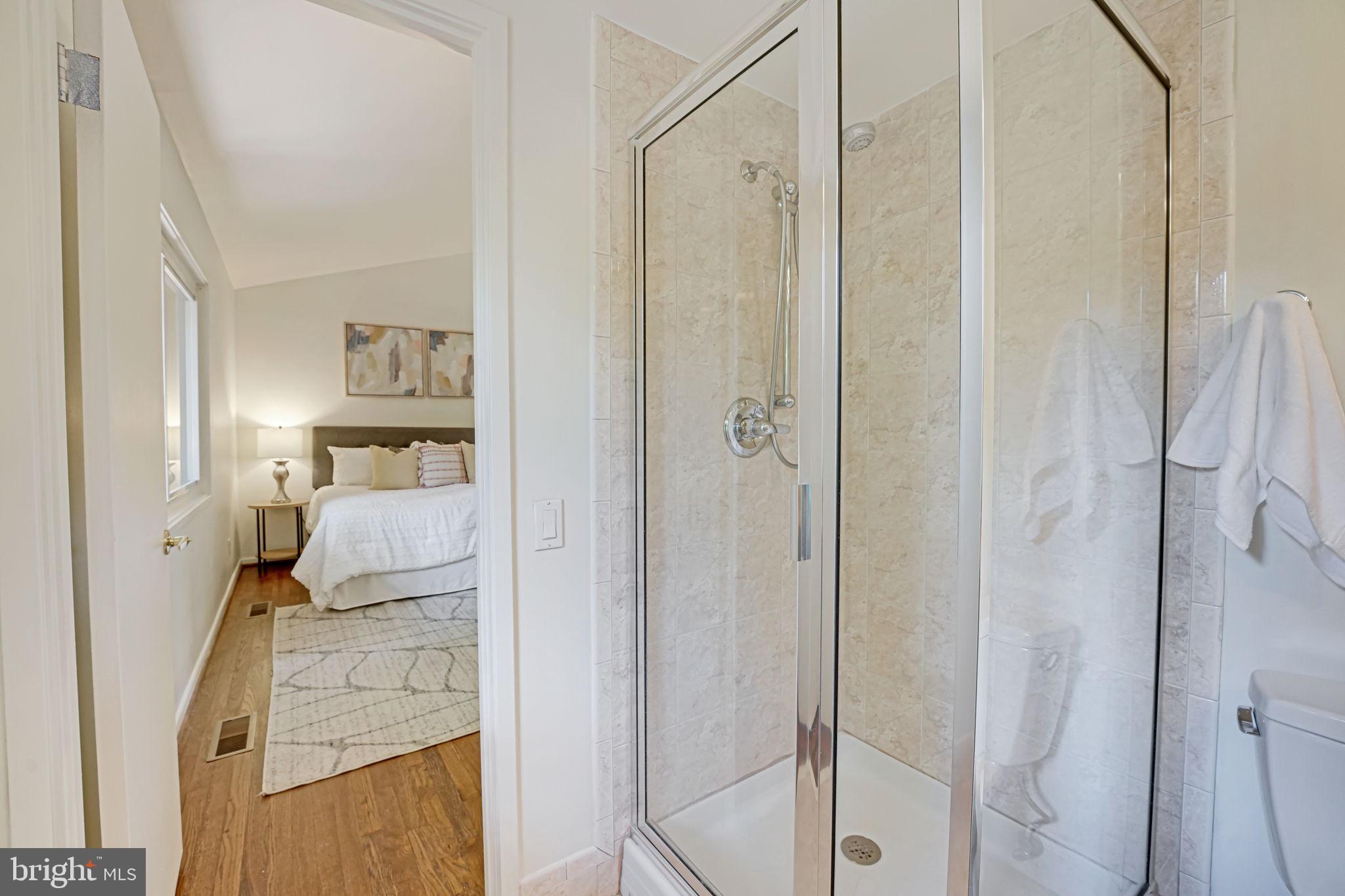 2 Persimmon Court Bethesda, MD 20817 - Photo 51 of 89