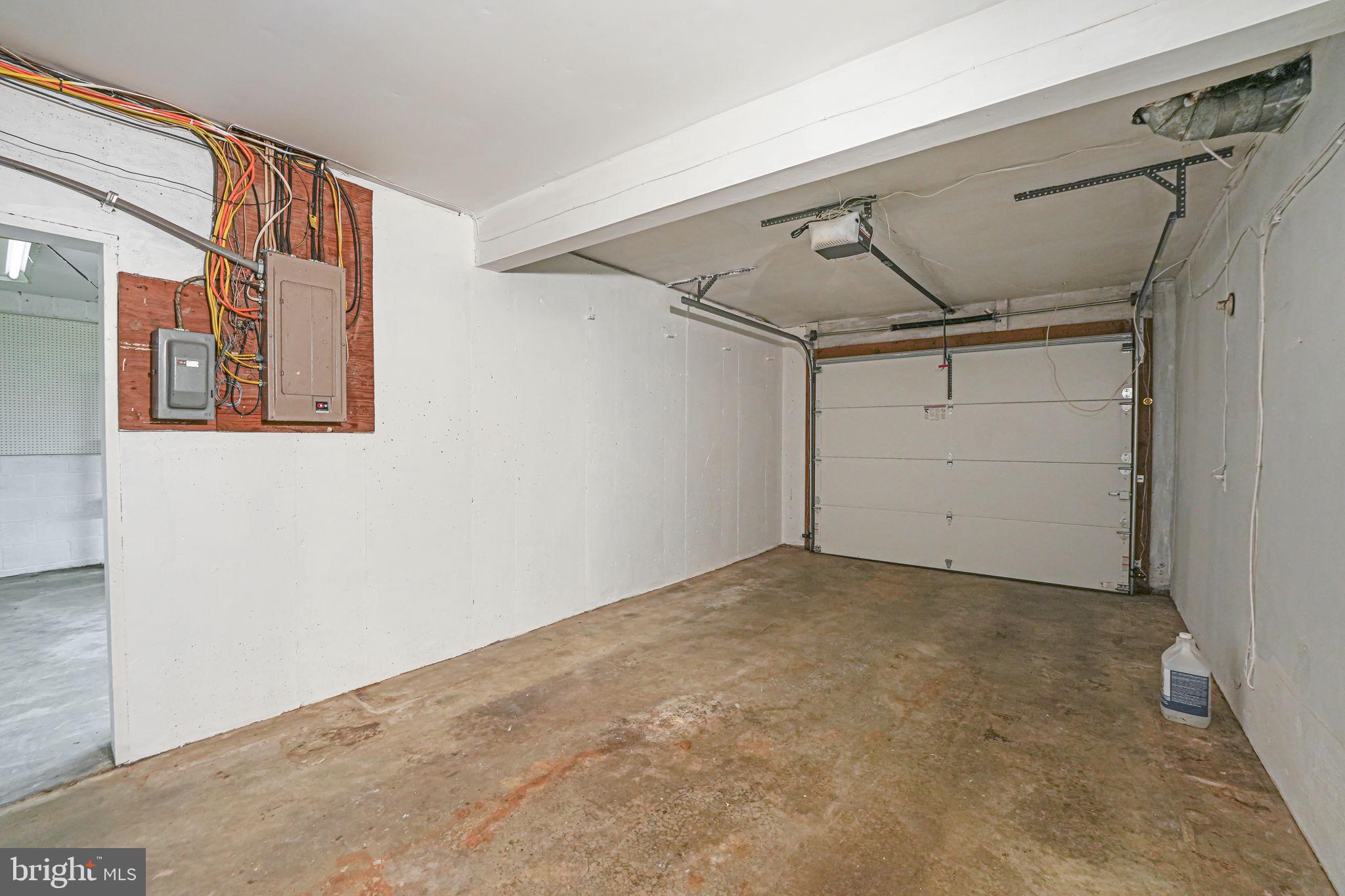 2 Persimmon Court Bethesda, MD 20817 - Photo 60 of 89