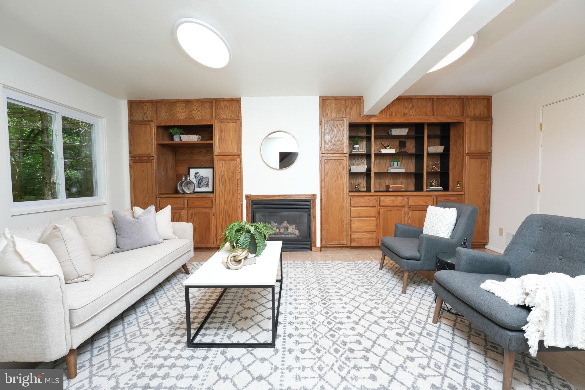 2 Persimmon Court Bethesda, MD 20817 - Photo 7 of 89