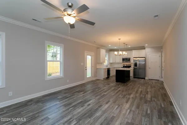 $399,900 | 515 North Sycamore Street, Aberdeen, NC 28315