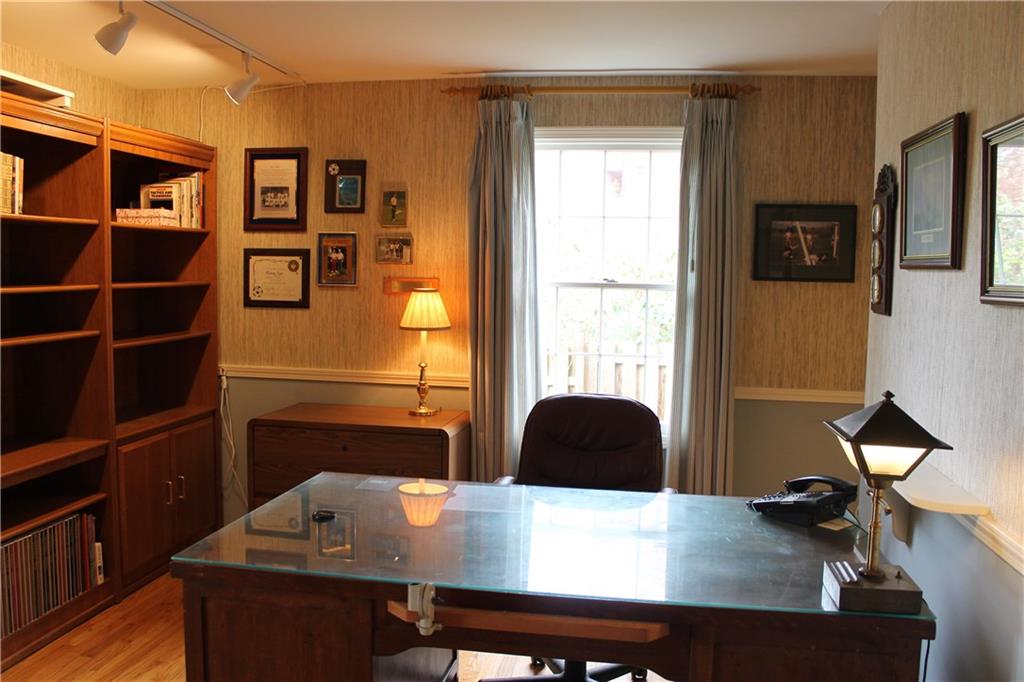 615 Harrogate Road Pittsburgh, PA 15241 - Photo 15 of 25 Gallery Image 15