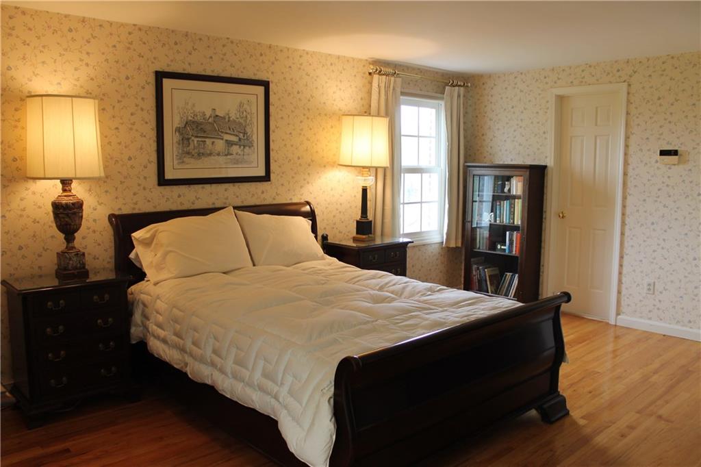 615 Harrogate Road Pittsburgh, PA 15241 - Photo 19 of 25 Gallery Image 19