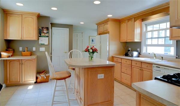 1 Swanson Road Framingham, MA 01701 - Photo 8 of 28