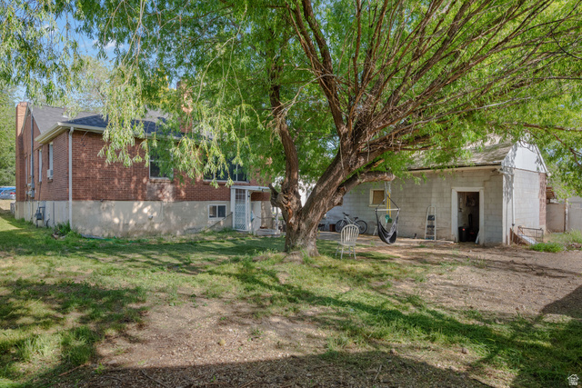 1275 North Geneva Road Provo, UT 84601 - Photo 23 of 25 Mature deciduous tree providing natural shade