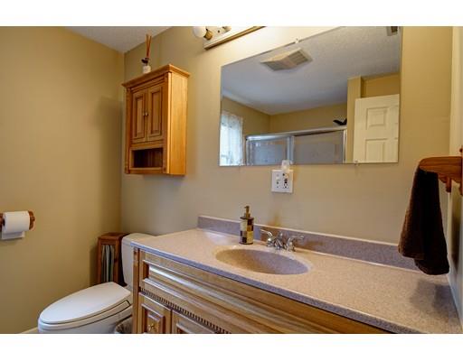 70 Robinson Road West Springfield, MA 01089 - Photo 19 of 28 Gallery Image 19