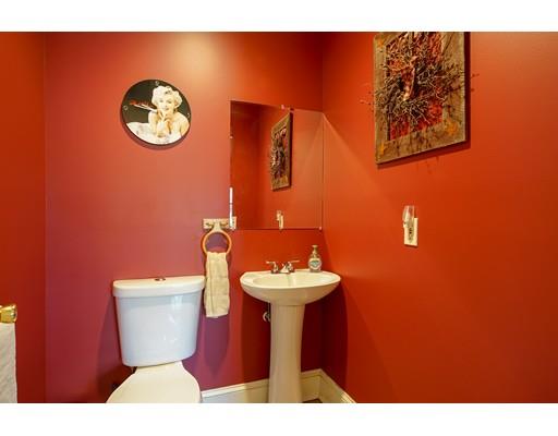 70 Robinson Road West Springfield, MA 01089 - Photo 25 of 28 Gallery Image 25