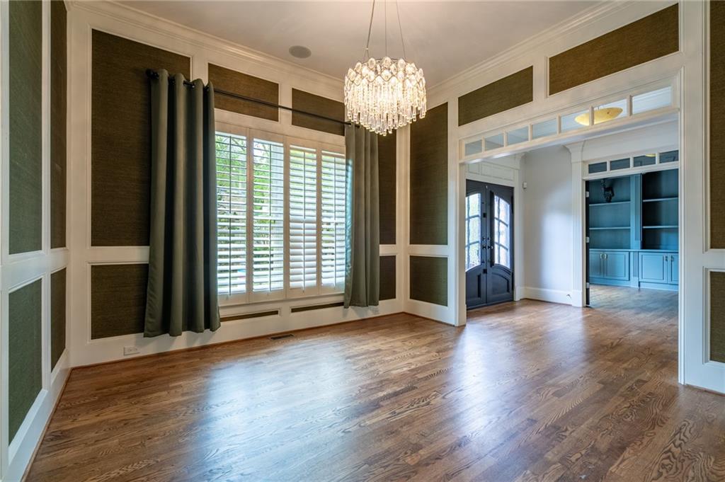 1240 Brookhaven Hideaway Court Northeast Atlanta, GA 30319 - Photo 8 of 35