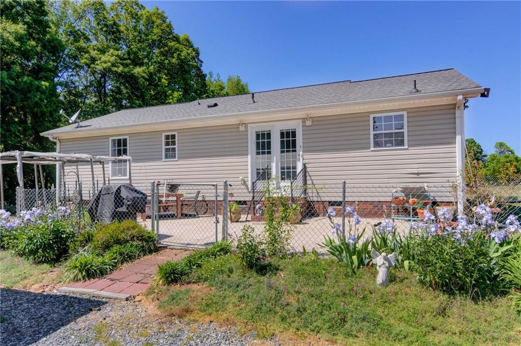 7208 Bulb Road Julian, NC 27283 - Photo 10 of 35 Gallery Image 10