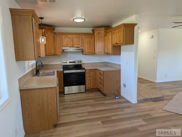 $350,500 | 4822 South Streeter Avenue, Ammon, ID 83406