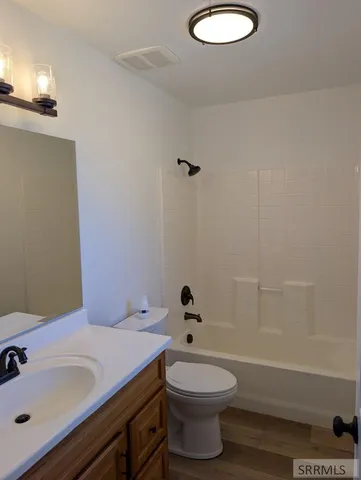 $350,500 | 4822 South Streeter Avenue, Ammon, ID 83406